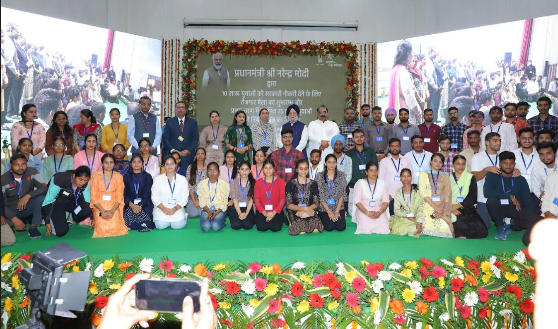 Hon'ble Prime Minister launches the first phase of Rozgar Mela for giving jobs to 10 lakh youths in Central Govt.    