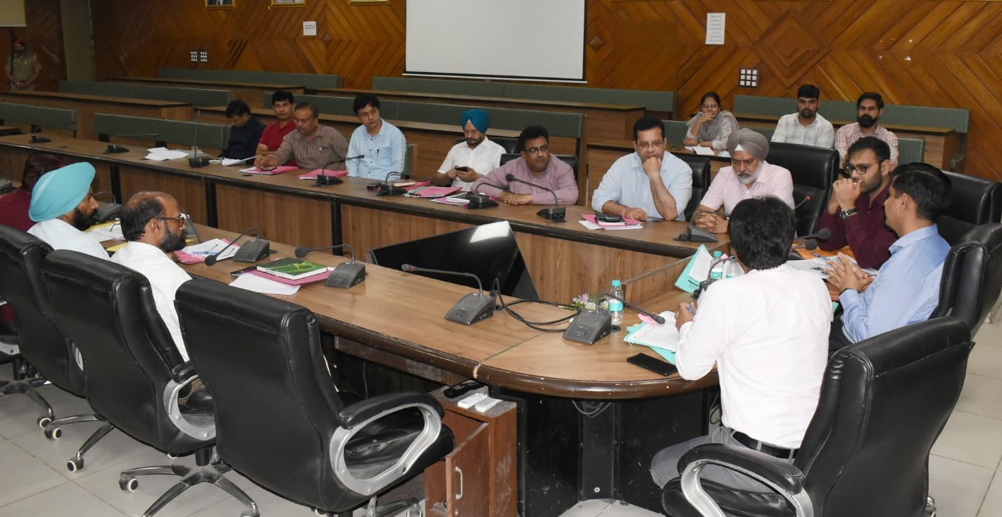 Deputy Commissioner reviews progress of ongoing development projects under Jalandhar Smart City Initiative