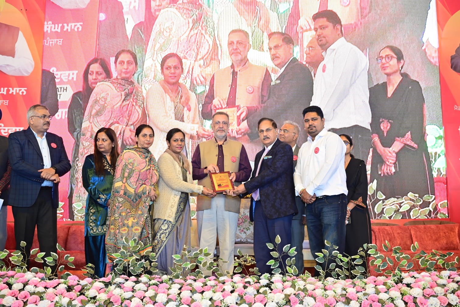 Jalandhar bags top award for best HIV/AIDS strategy in Punjab