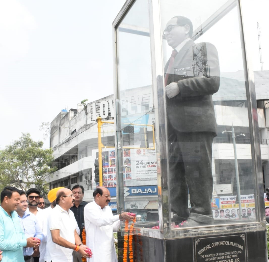 Cabinet Minister pays floral tribute to Dr. B.R. Ambedkar