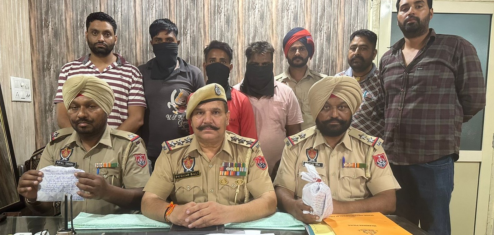 Jalandhar police crackdown on drug smugglers continues; three held with heroin, drug money