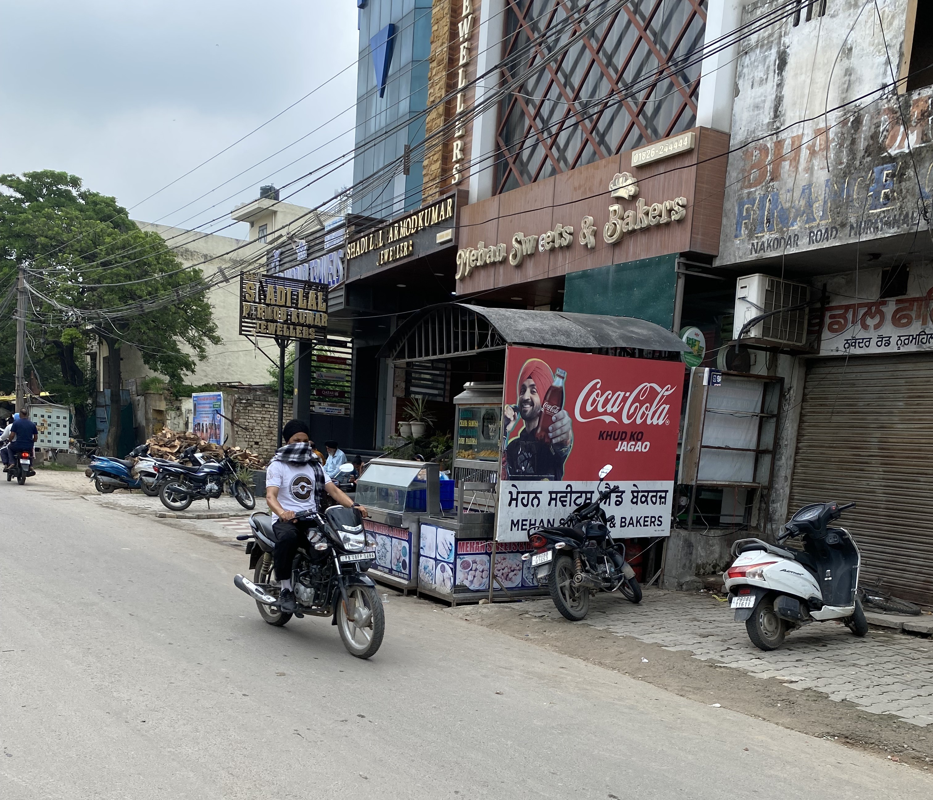 Encroachments galore in Nurmahal as civic body fails to act against violators