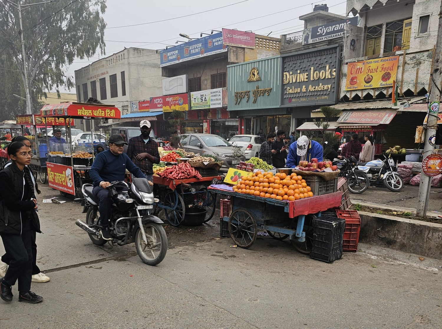 Nurmahal NC fails to implement no-vendor zone policy even after nine years .