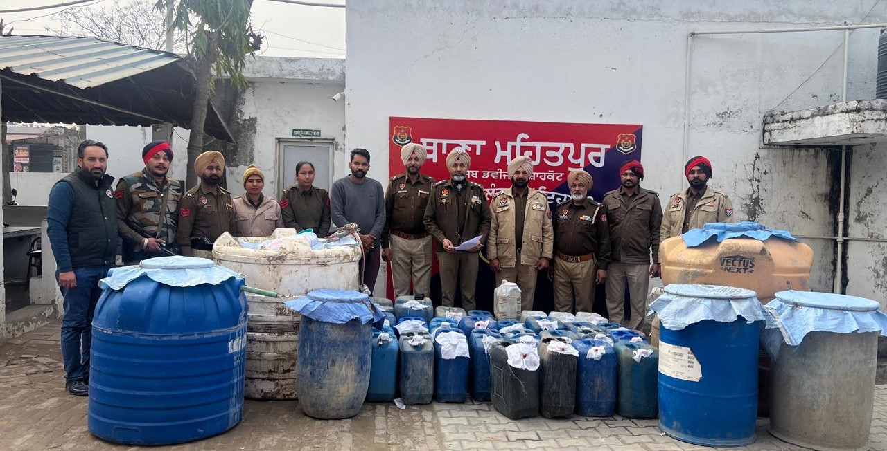 4030 litters of toxic chemical  liqour  seized in Mehat Pur