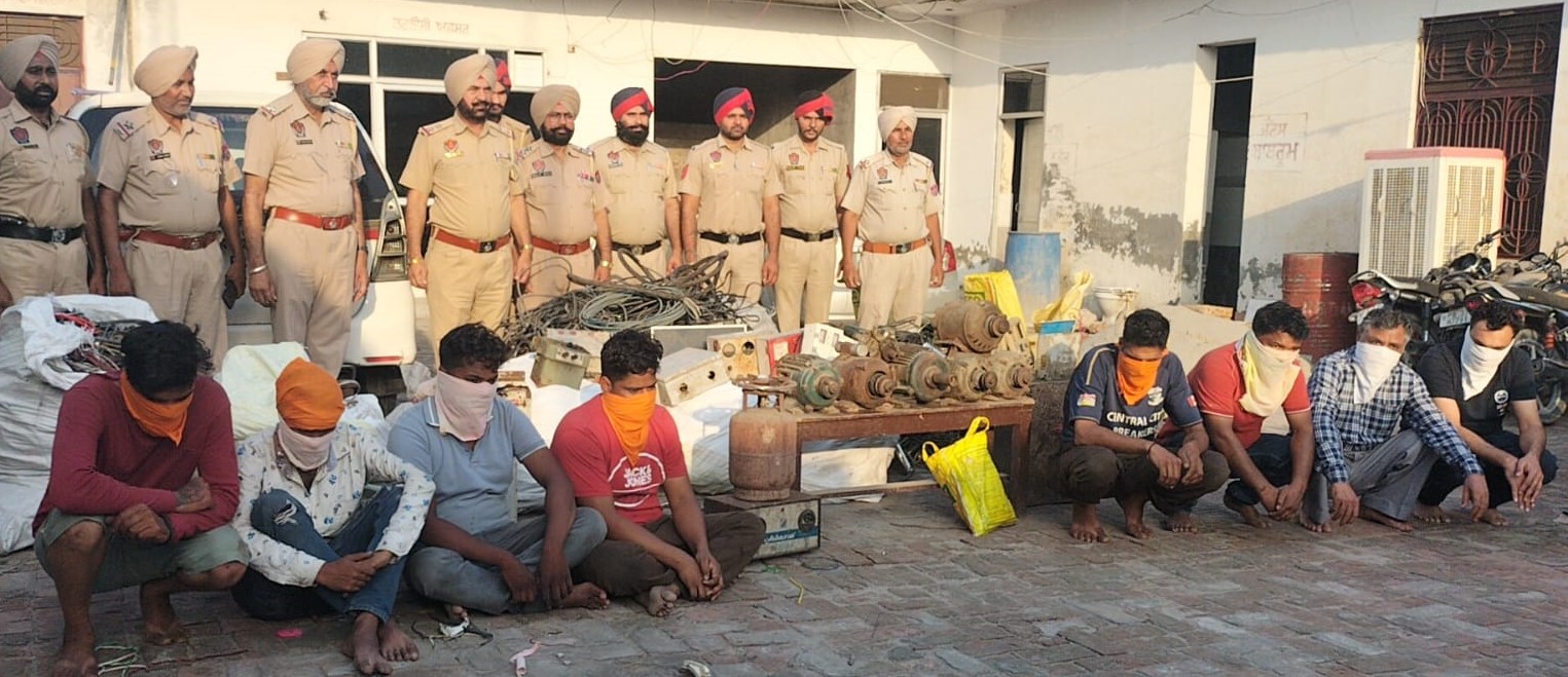 Three scrap dealers, two servants, three thieves were arrested for purchasing stolen materials. 