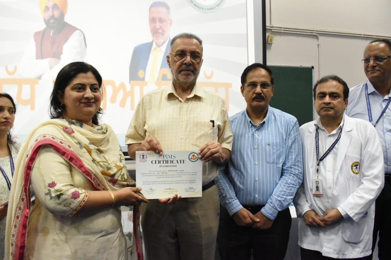 Medical professionals should play proactive role to make Punjab drug-free:H.M.