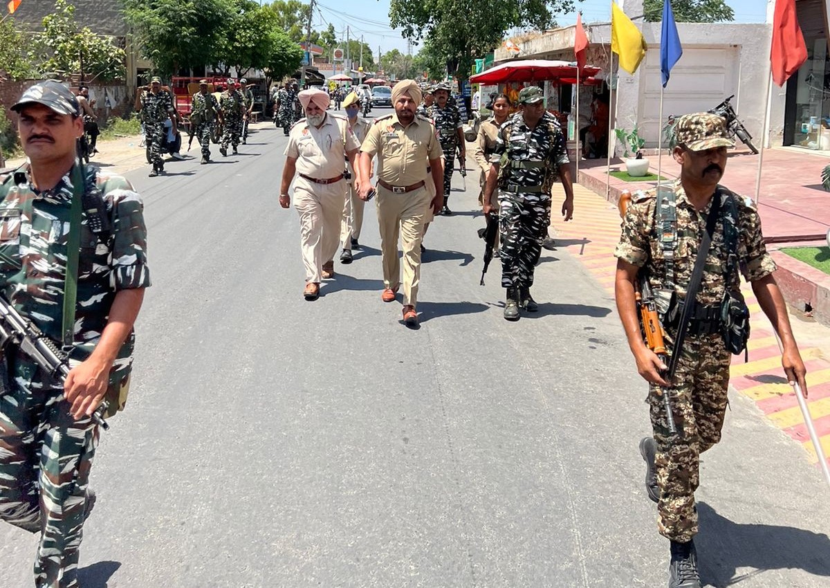 Flag march by police-paramilitary in Nurmahal.  