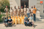 Four  arrested, two cars and 270 kg of poppy husk seized