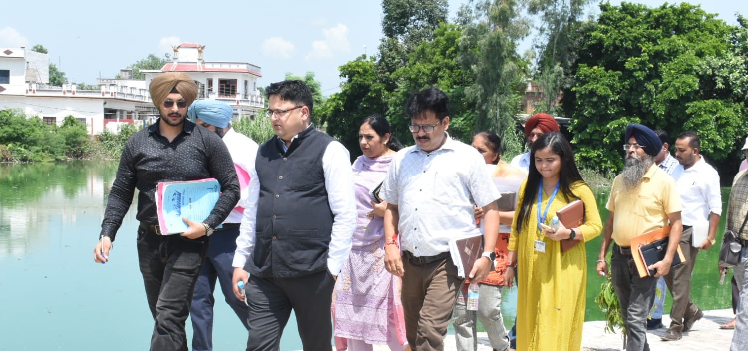 Central team reviews Jal Shakti Abhiyan initiatives in Jalandhar 