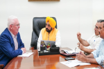 Australian Company calls on CM, evinces keen interest in setting up a plant for scientific processing of municipal solid waste
