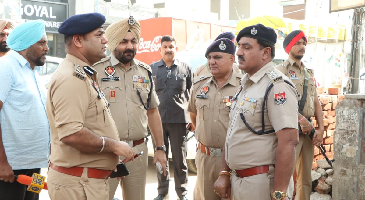 Rural police conduct Flag march ahead of Independence Day